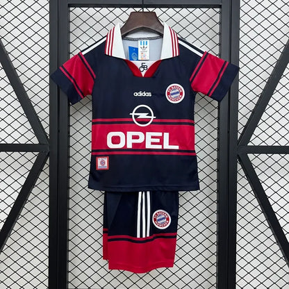 Bayern Munich Kit Niños Local 1997/99