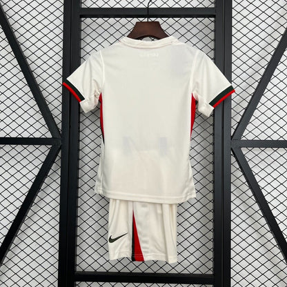 Chelsea Kit Niños Visita 2025/26