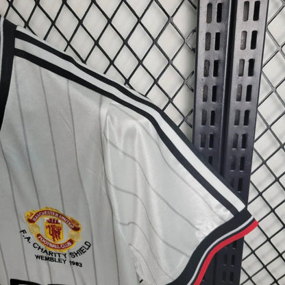 Camiseta Manchester United Retro Visita 1983