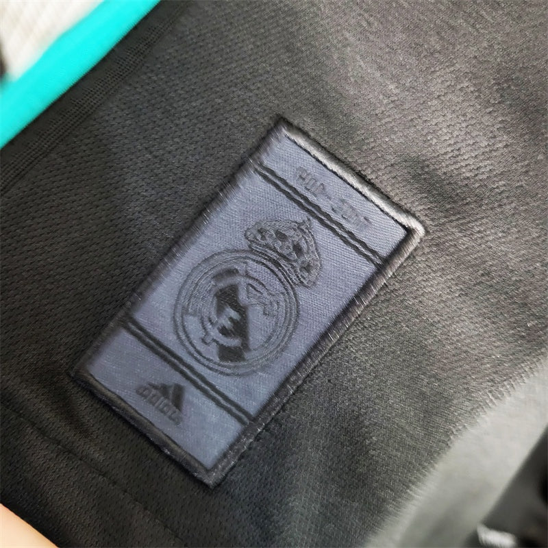 Camiseta Real Madrid Visita Manga Larga Retro 2017/18